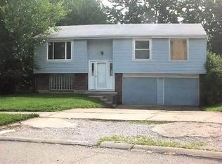 2714 Overdale Dr, Cincinnati, OH 45251