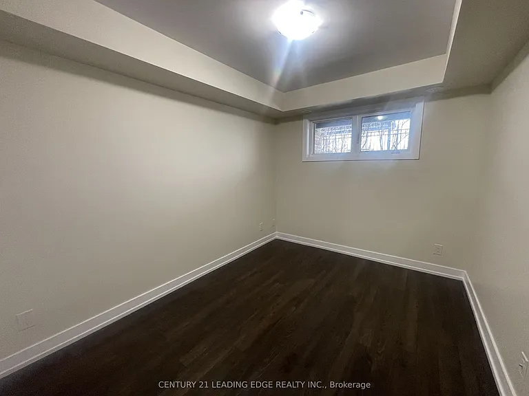 10 Dunsheath Way #217 — Photo 6