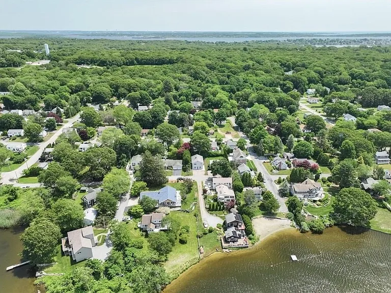 23 Wilson Dr — Photo 2