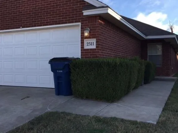 2511 W Oklahoma Ave, Guthrie, OK 73044