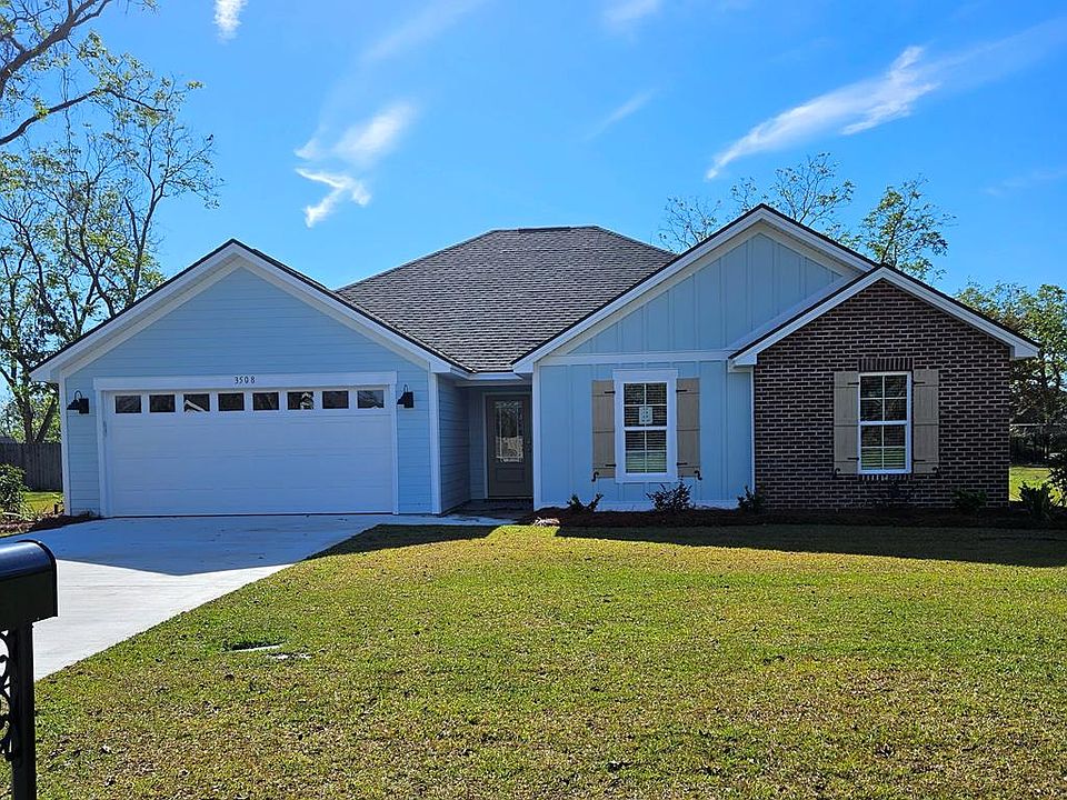 1st image of 3508 Desirable Dr