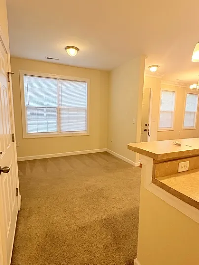 62 Windgate Cir #102 — Photo 14