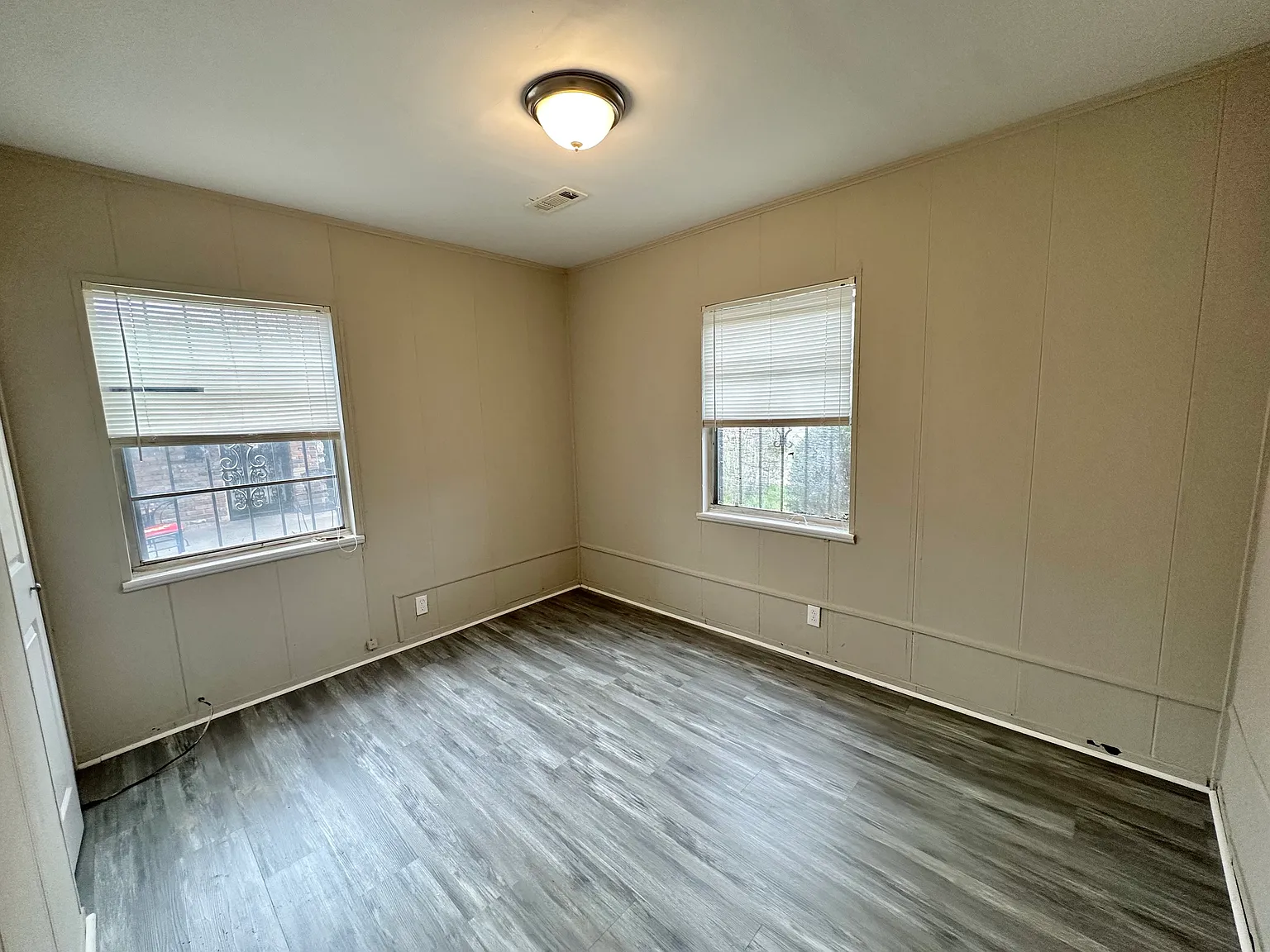 2 bed, 624 sqft, $700 — Photo 4