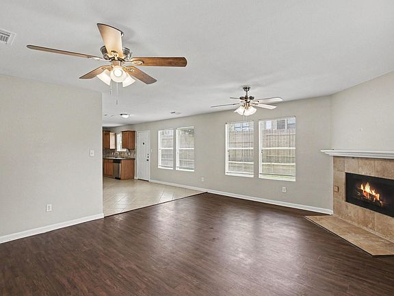 4th image of 18481 Sunrise Oaks Ct