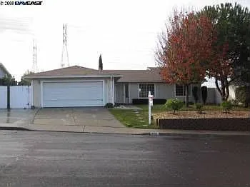 2172 Dover Way photo 1
