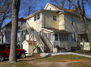 2403B Walnut St, Cedar Falls, IA 50613