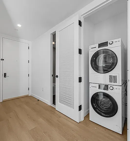 953 Dean St #615 — Photo 6