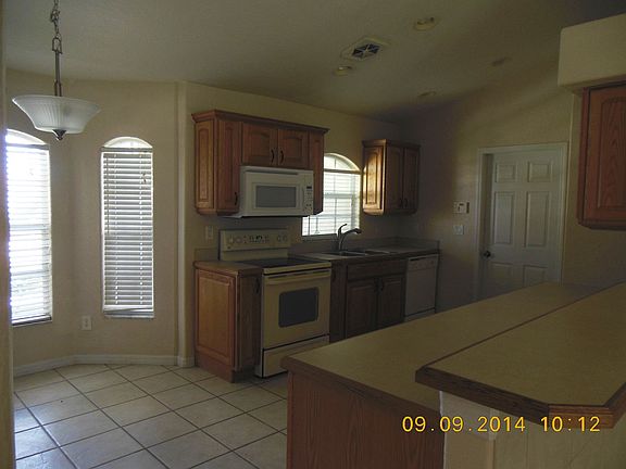 2nd image of 2817 Jebidiah Ct
