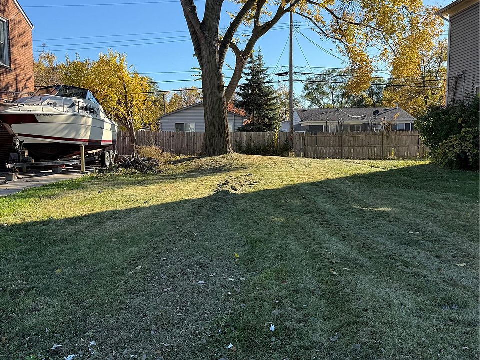 1st image of 15 Mile Rd Lot 1