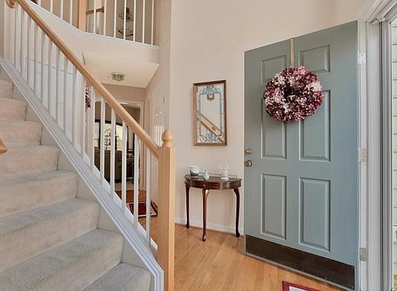 3rd image of 10821 Hurley Ct