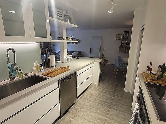 4th image of 201 Jefferson Ave APT 2D