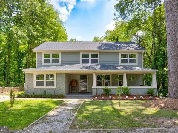 174 Rivertown Rd, Fairburn, GA 30213