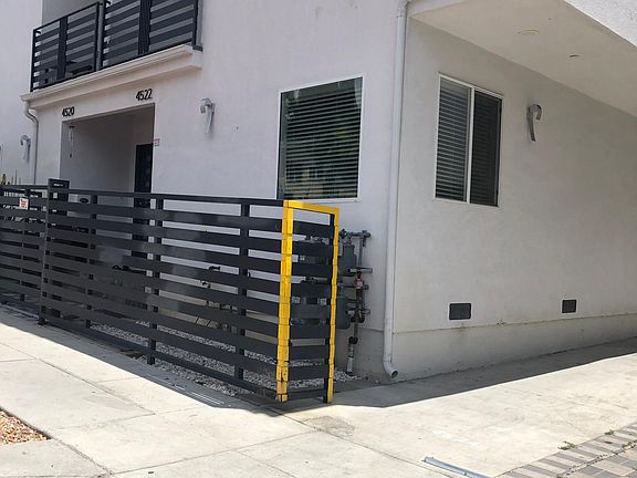 4th image of 4522 Rosewood Ave