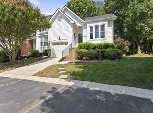 410 Center Pointe Dr, Cary, NC 27513