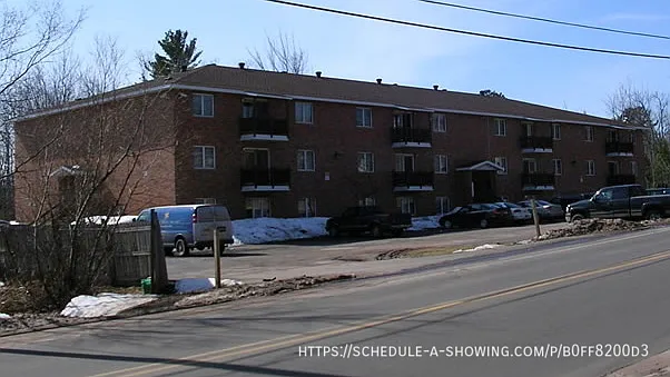 2445 Werner St #25 — Photo 7