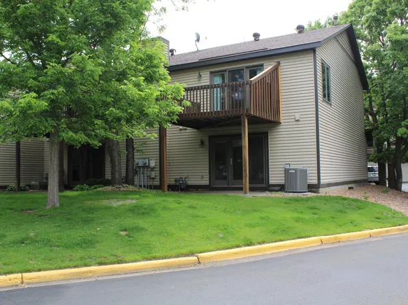 11120 Cottonwood St NW, Coon Rapids, MN 55448