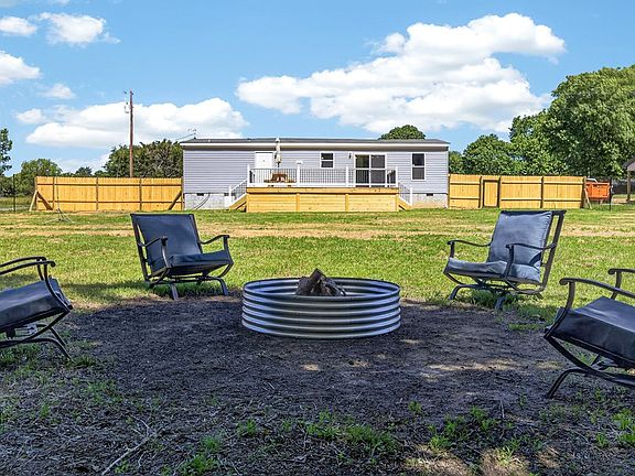 3rd image of 123 Oakley Estates Rd