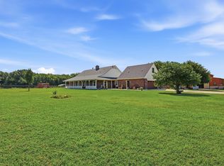 1226 County Road 243, Collinsville, TX 76233