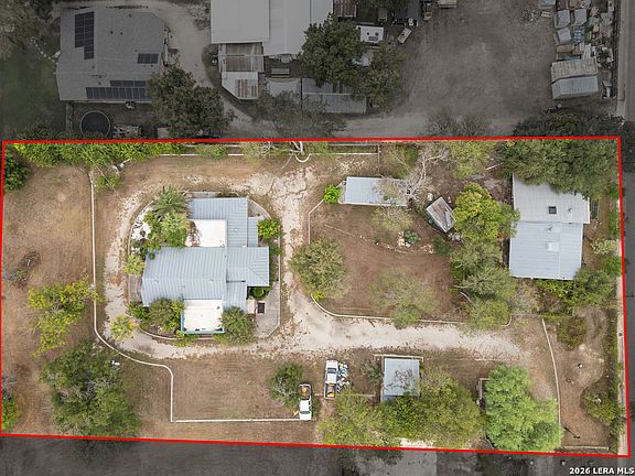 3rd image of 4307 N HEIN RD