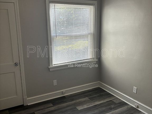 2nd image of 5231 Rockland Rd