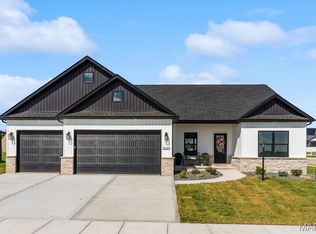3023 Mobile Dr, Glen Carbon, IL 62034