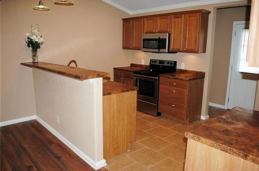 3rd image of 4606 Voss Dr