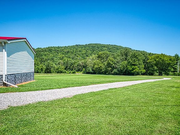 3rd image of 145 Music Barn Ln