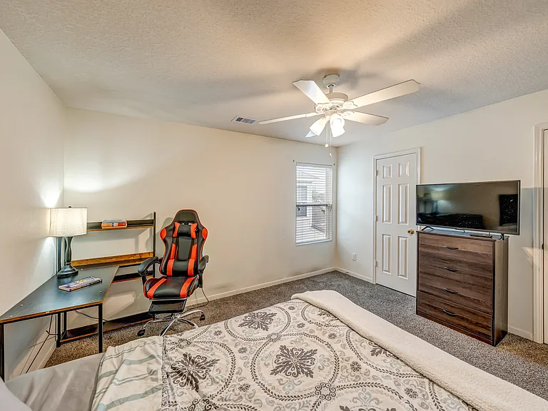 5022 Colony Hurst Trl — Photo 38