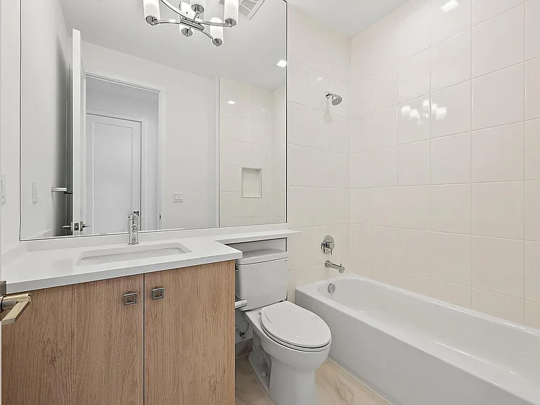 20471 Southernwood Ave — Photo 37