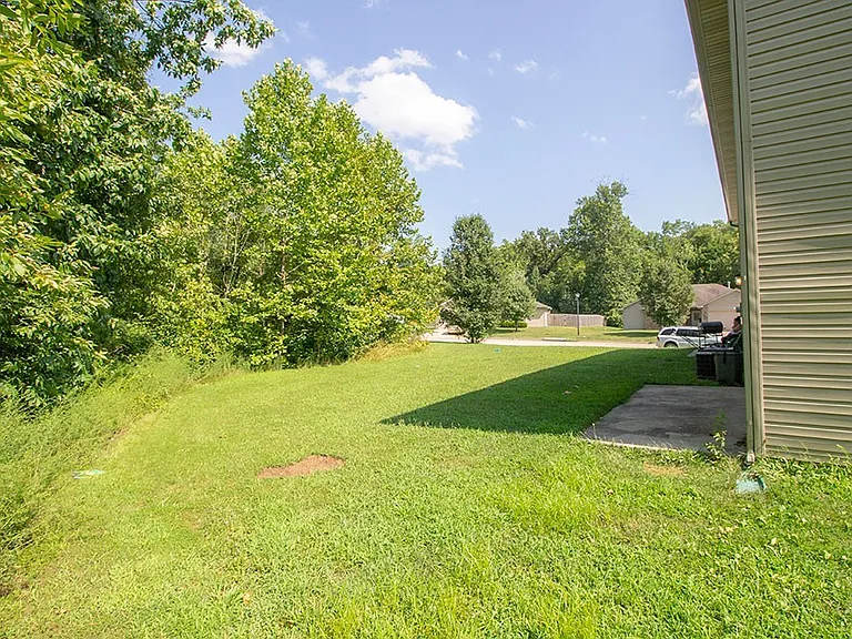 1529 Bodie Dr — Photo 5