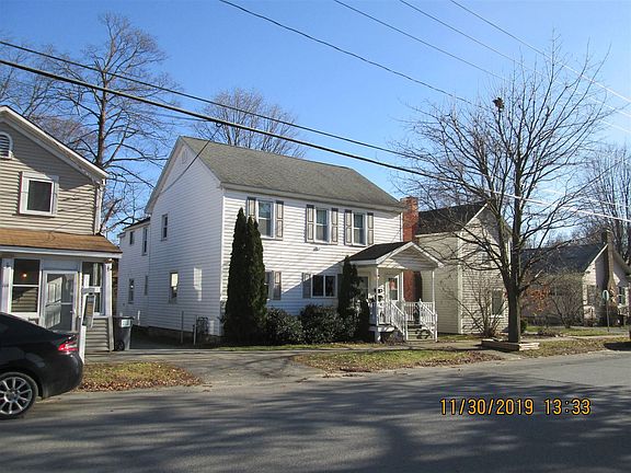 2nd image of 108 Clinton St