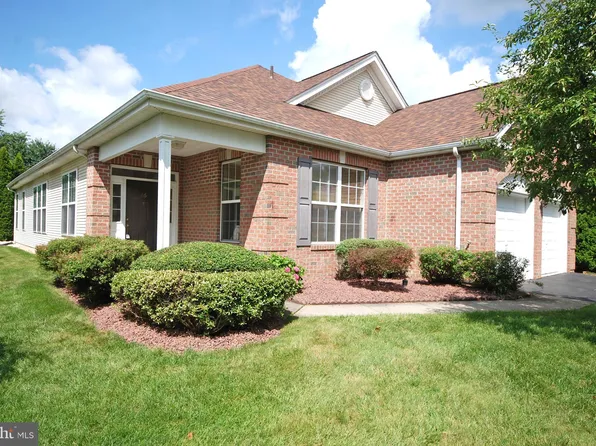 66 Minuteman Cir, Allentown, NJ 08501