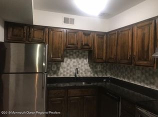 93 Greenwood Dr, Freehold, NJ 07728