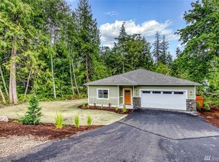 15 Goliah Ln, Pt Ludlow, WA 98365