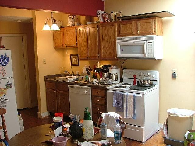 2nd image of 403 N Martin Luther King Blvd APT 8