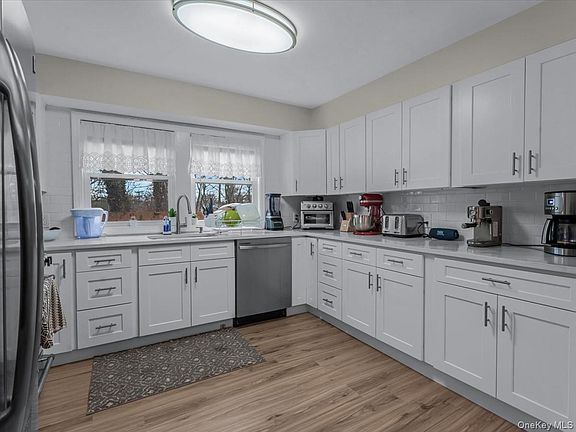 2nd image of 53 River Avenue