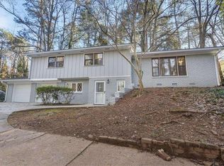 1990 English Ln, College Park, GA 30337