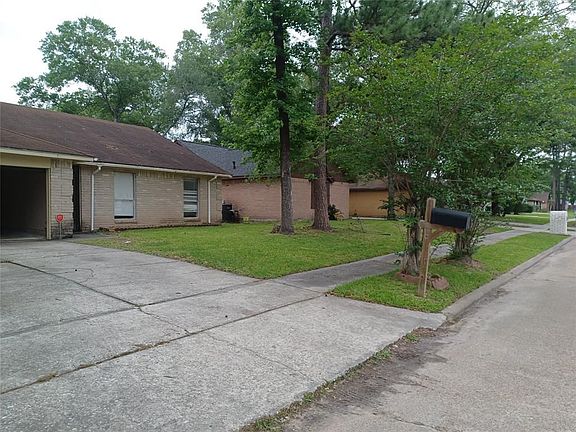 3rd image of 12315 Kings Chase Dr