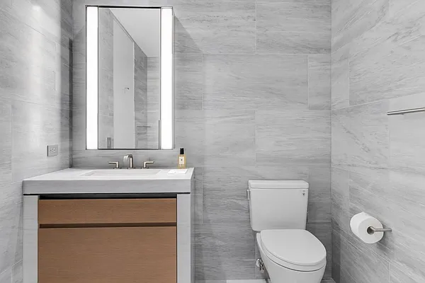 Rented by Prominent Properties Sotheby's International Realty | media 34