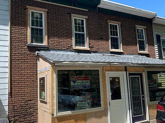 2nd image of 230 New St