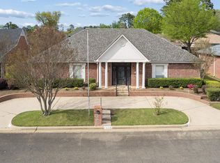 1409 Robbinwood Ct, Longview, TX 75601