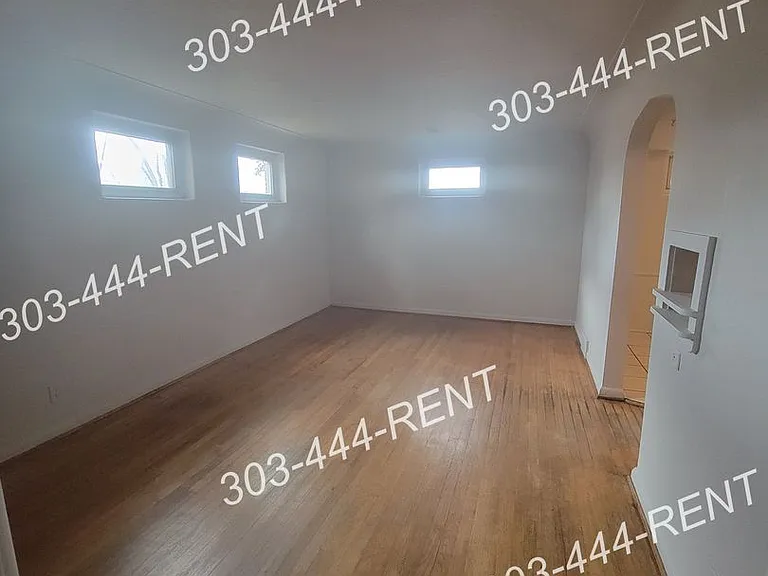 302 E Evans Ave — Photo 5
