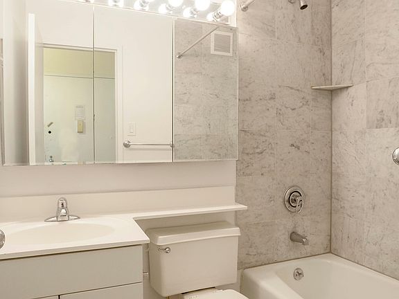 4th image of 80 Madison Ave APT 6G