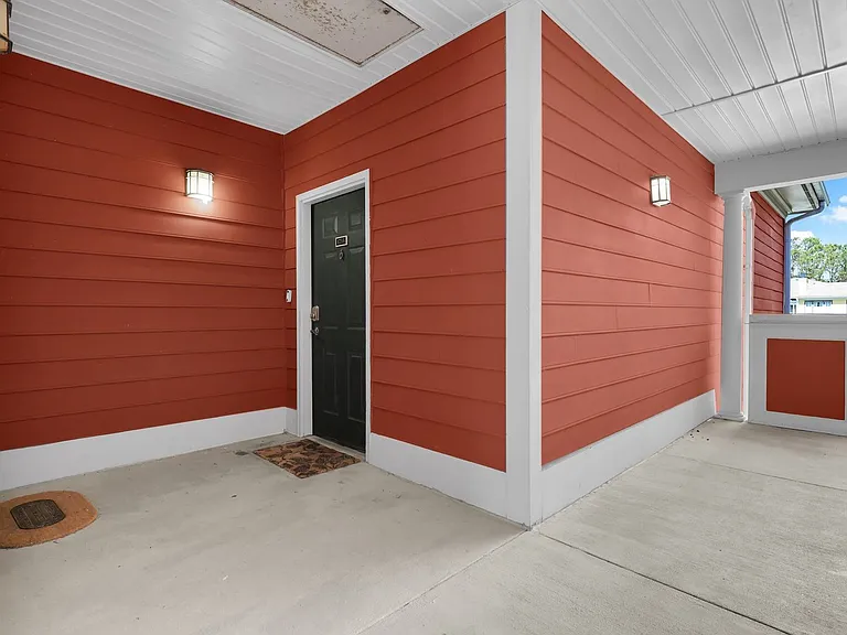 1733 Whitemarsh Way — Photo 3
