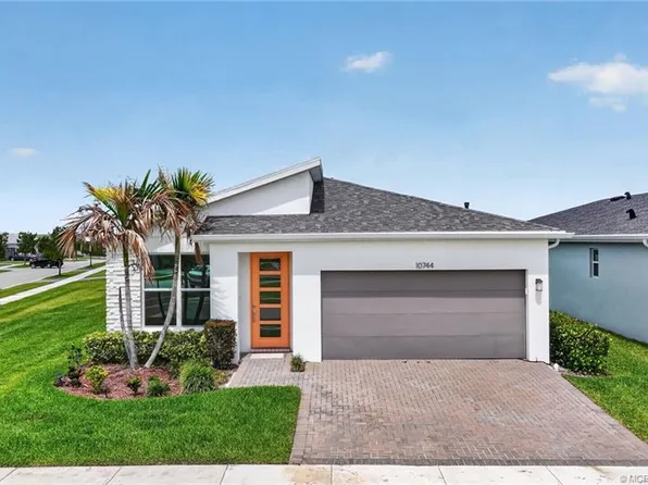 10744 SW Estella Ln, Port Saint Lucie, FL 34987