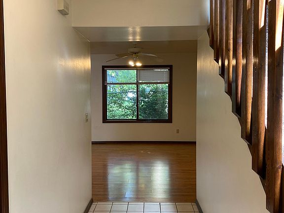 5th image of 747 E Park St APT G