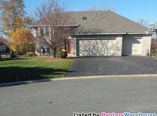 7365 Berkshire Ct, Shakopee, MN 55379