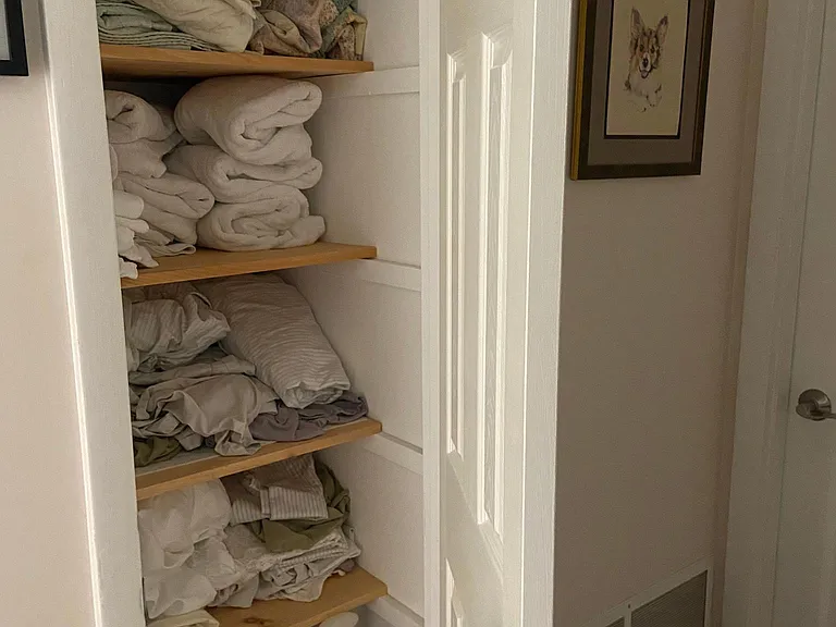 8 Quevic Dr — Photo 11