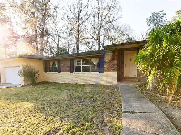 2616 NW 18th Way, Gainesville, FL 32605