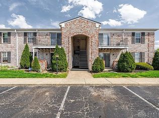 2407 Crew Cir, Dayton, OH 45439